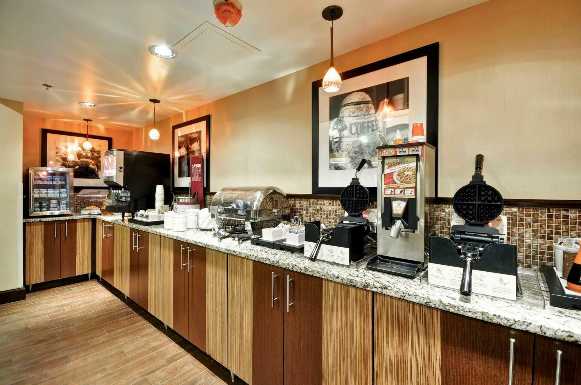 Hampton Inn Charlotte-Gastonia Esterno foto